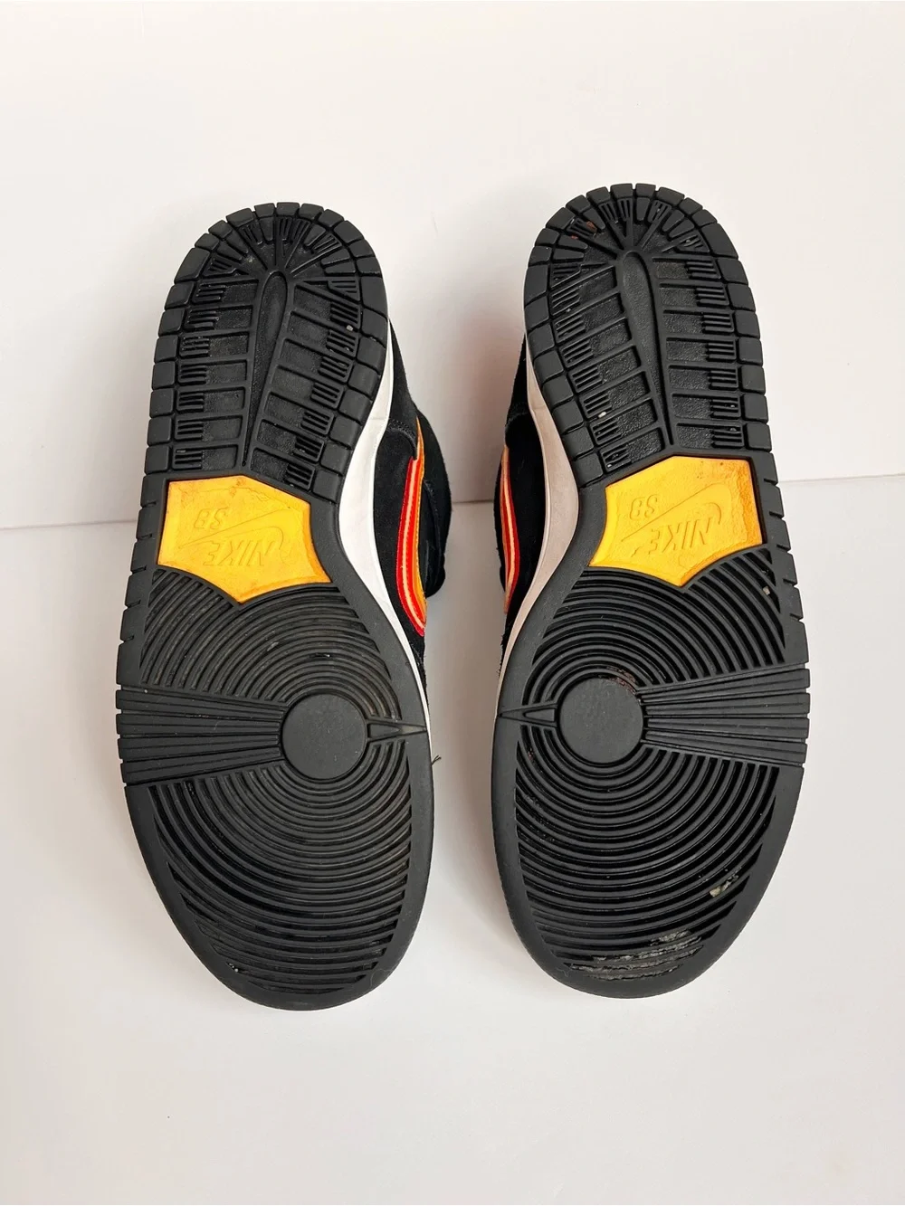 Nike authentic sb
